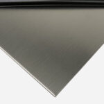 Lamiera in acciaio inox Aisi 304/304L satinata scotch brite 1,0x500x500 mm con pvc