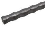 Ferro quadro spigolato 20x20 mm in ferro battuto