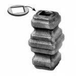 Borchia in ferro, quadrata con foro quadro 16,5 mm